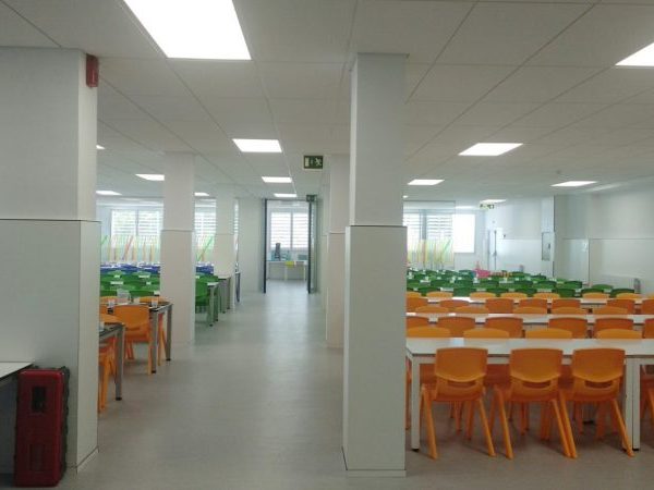 Menjador escola meritxell